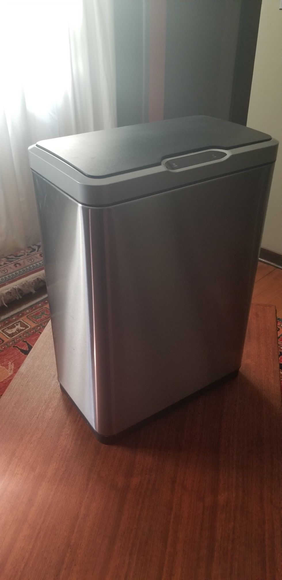EKO usa Ltd. stainless trashcan