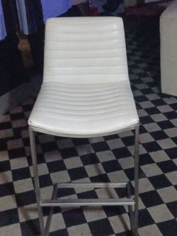 Bar/Counter Stools (2)