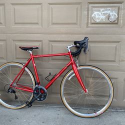 Raleigh Grand Vitesse Roadbike