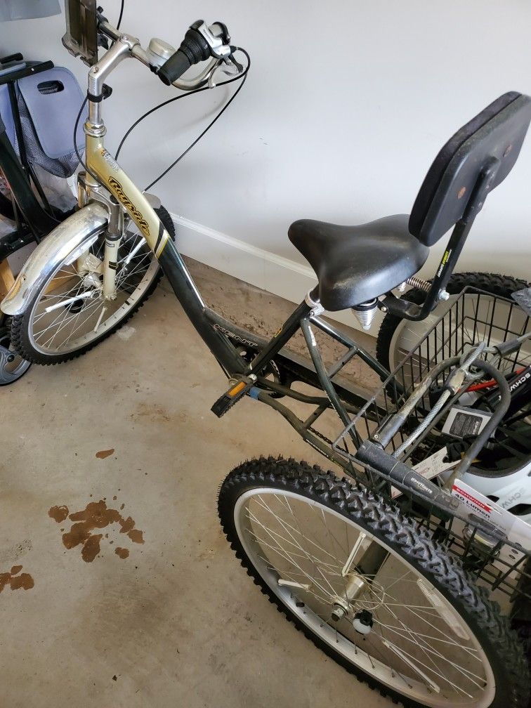 Bentley Kent Tricycle
