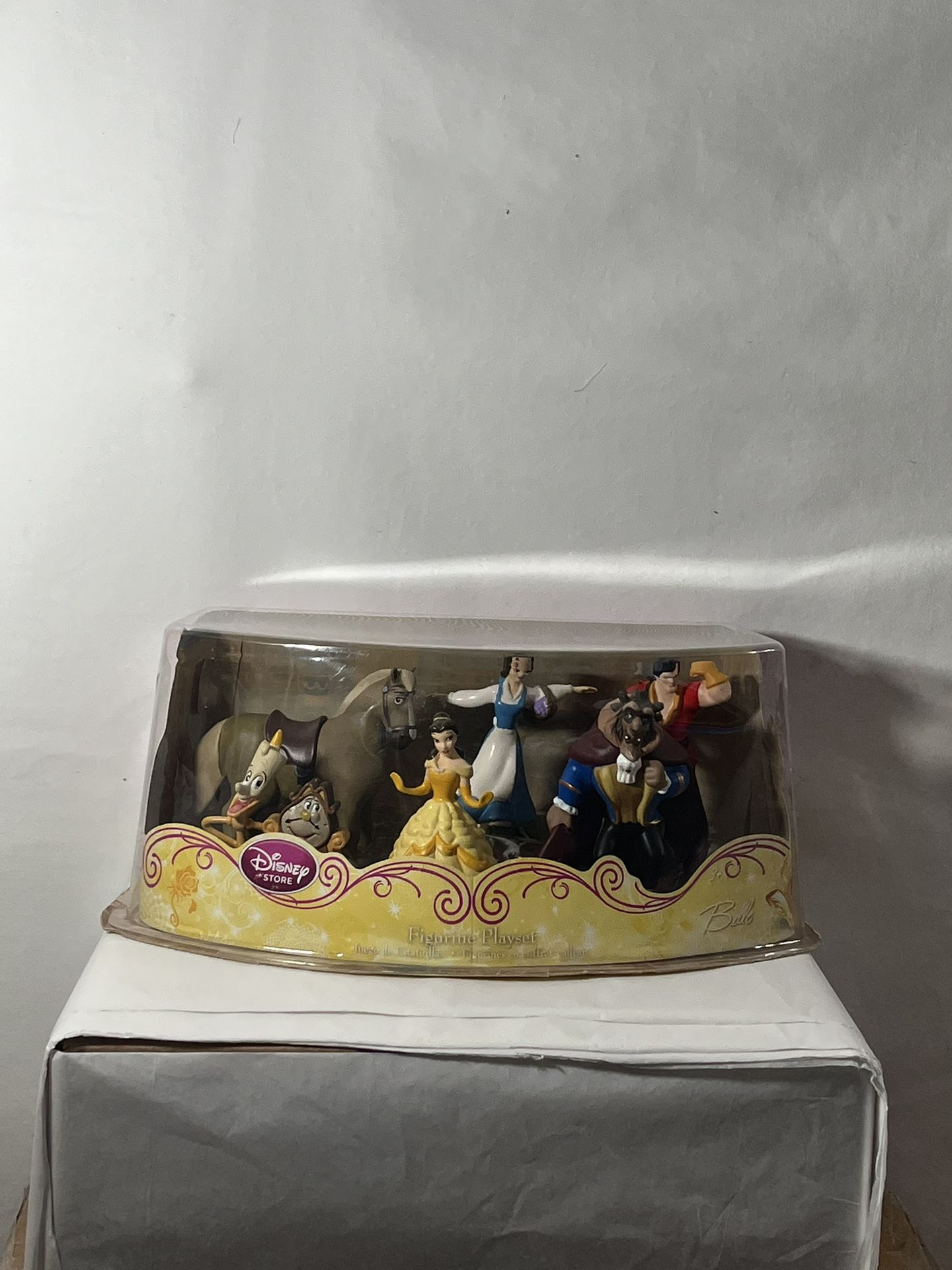 Disney’s Belle figurine set