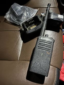 Motorola On-Site RDV5100 10-Channel Radio