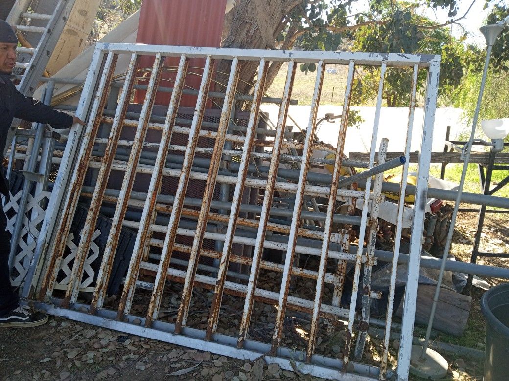 Gate Doors
