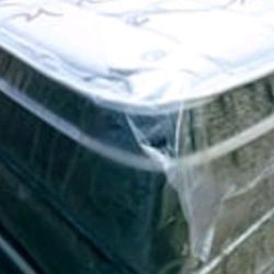 queen  size new thick pick top bed can  deliver 