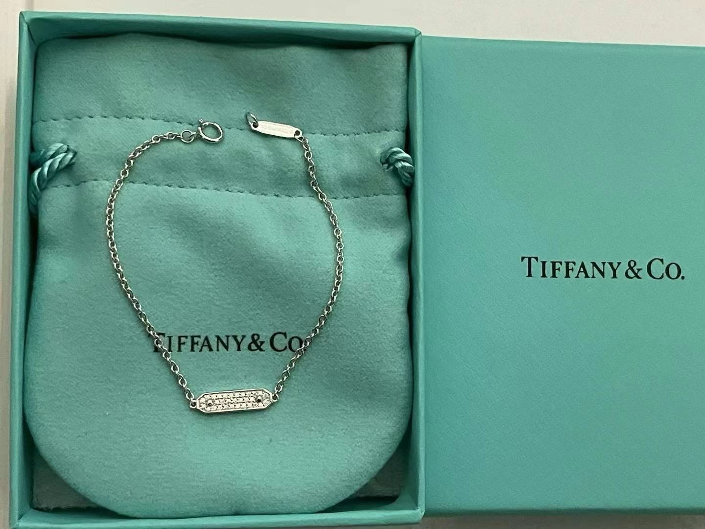Tiffany & Co. 18k White gold 750 Bar Tag Chain Diamond Bracelet Size Small
