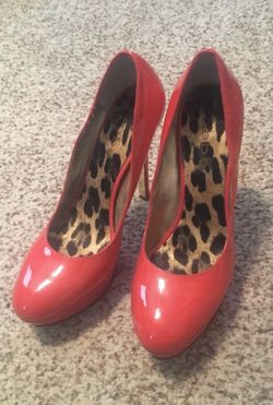 Bebe heels NEW size 8