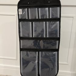 BRAND NEW HANGING ORGANIZER 