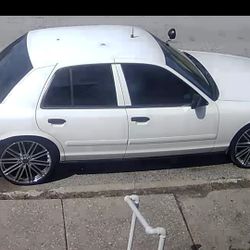 5500 or best low miles 