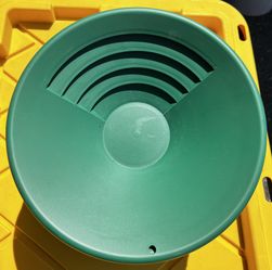 Garrett 10” Gold Pan