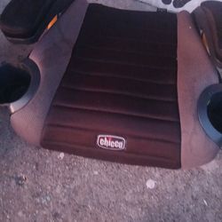 2 Booster Seats