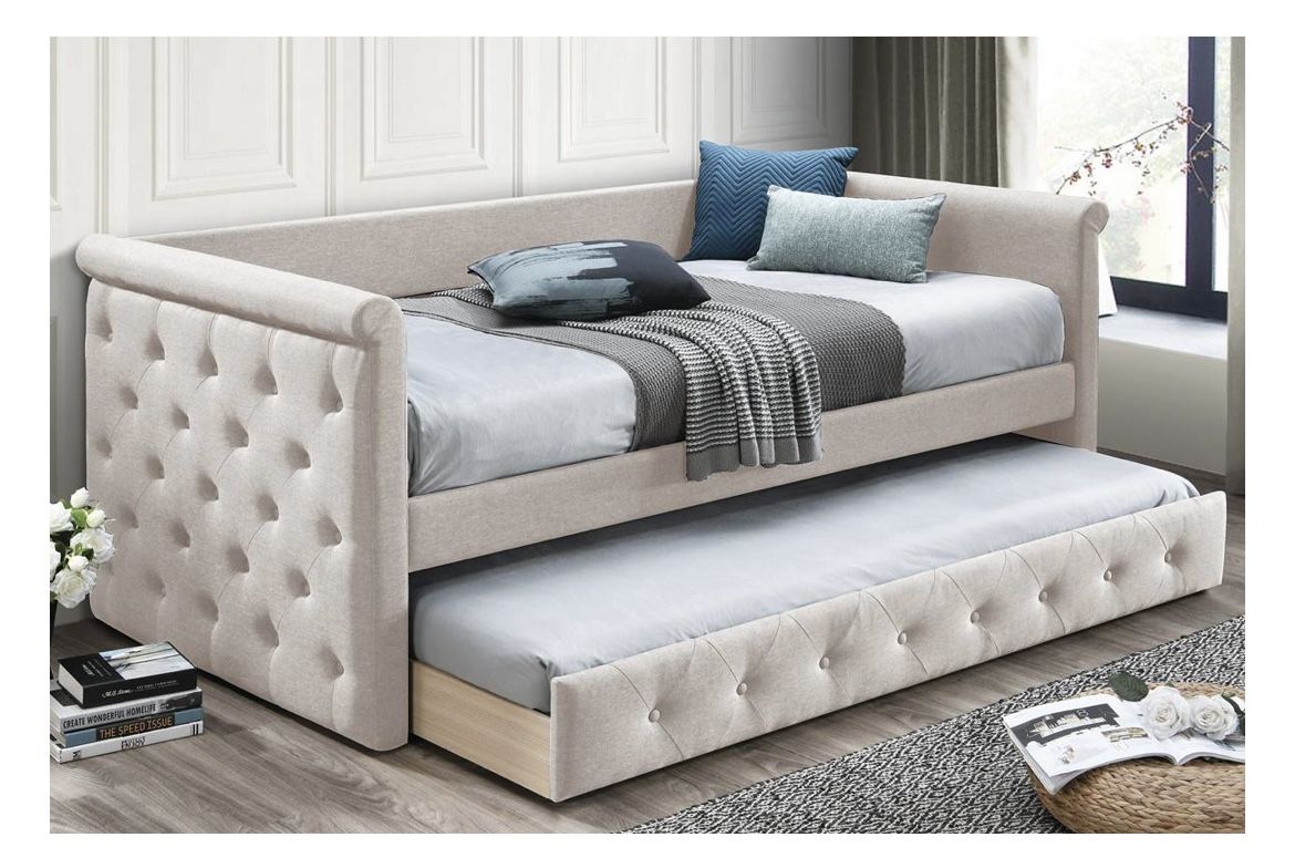 Beige Daybed With Trundle