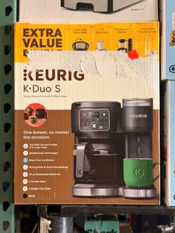 Keurig K-Duo S Single Serve & Carafe Coffee Maker Brand New In Box