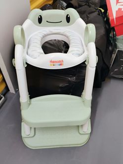 Toilet training seat for toddlers