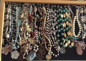 JEWERLY EASTER SALE NECKLACES