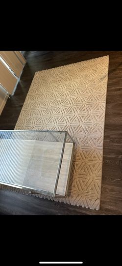 patterned rectangular carpet