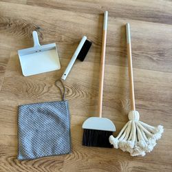 Kids Wooden Cleaning Play Set