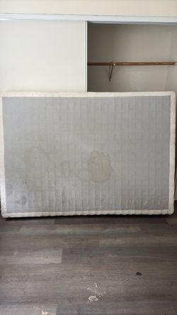 Free full mattress and box spring
