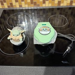 Grogu (Baby Yoda) Kitchen Set – Star Wars The Mandalorian Decor / Collectible