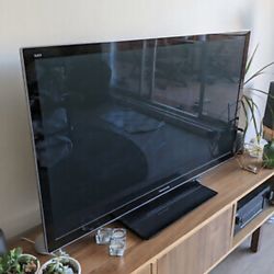 46 Inch Panasonic TV LCD 