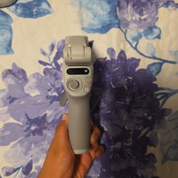 DJI Osmo Mobile SE, 3-Axis Phone Gimbal for iPhone, Android, Built-in Tripod, Selfie Stick, Gimbal Stabilizer for iphone, Andriod, ActiveTrack 6.0, Vl