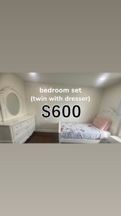 Bedroom set (twin with dresser)