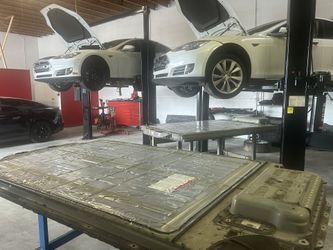 Tesla Battery