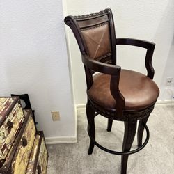 Leather bar stool *MUST GO TODAY!