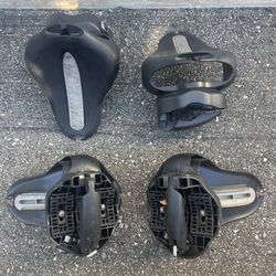 Yakima Kayak Roof Rack w/ Tie-Downs - Saddle Style - Clamp On