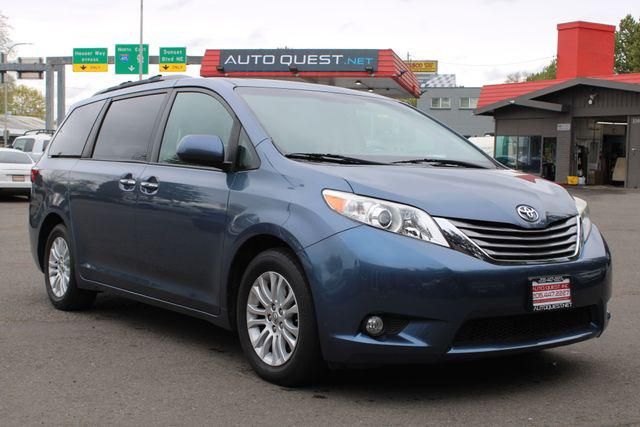 2016 Toyota Sienna