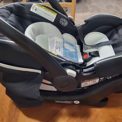 New Infant Car Seat 