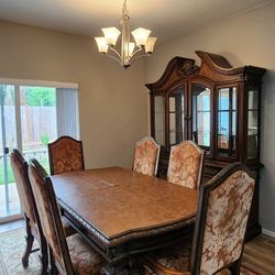 Dining Set and Hutch Buffet 