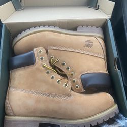 Wheat Timberland Size 10