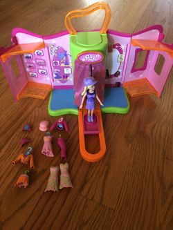 Polly Pocket Fashion Show Runway Playset by Origin Products 2004