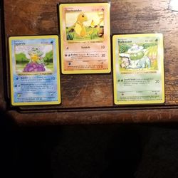 Base set SHADOWLESS pokemon Cards! 
