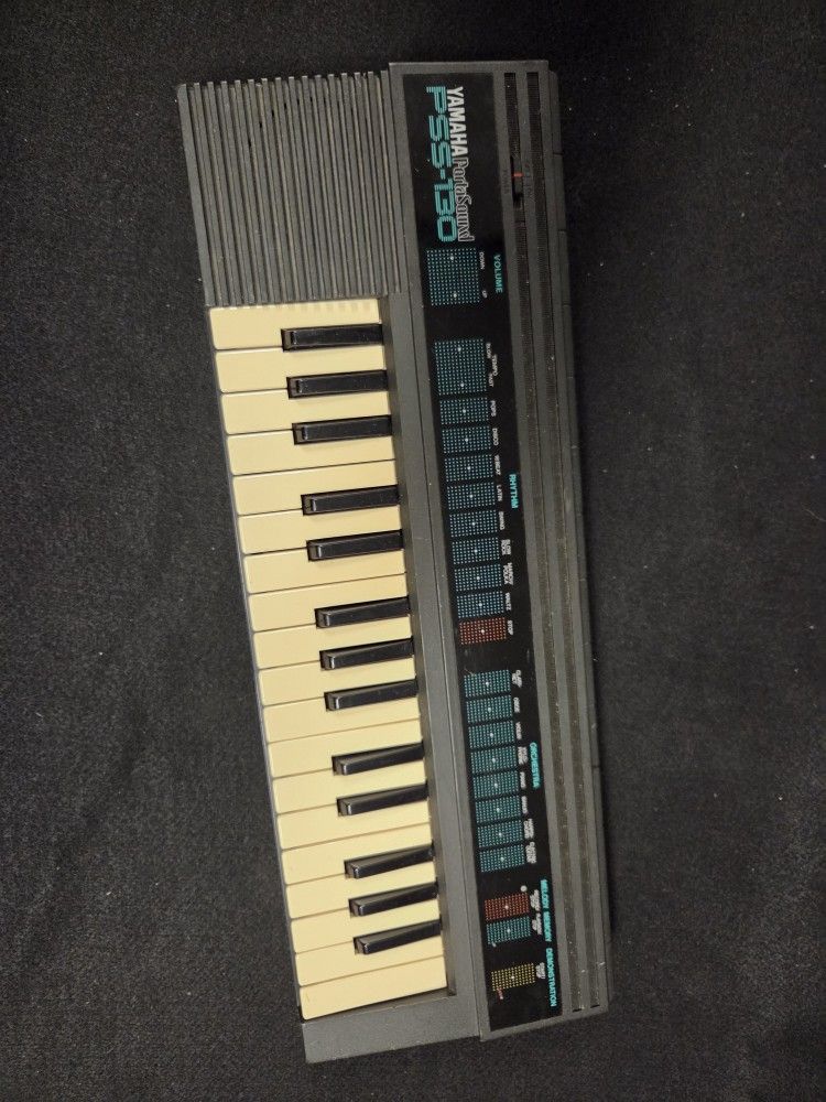 80s Yamaha PSS-130 Keyboard