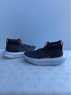 Under Armour Flow FUTR X Elite'UAA - SIZE 7.5 Castlerock'