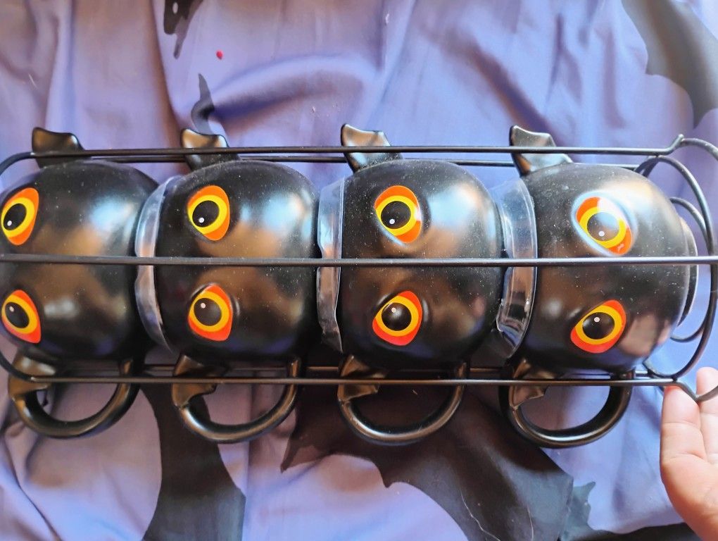 Set Of Black Bat Cups