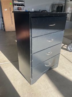 Black 4-Drawer Dresser Chest