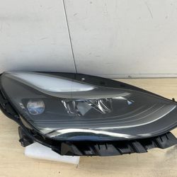Tesla Model 3 Model Y Front Headlight Proyector Passemger Side 2021 22 23 24 Used Oem