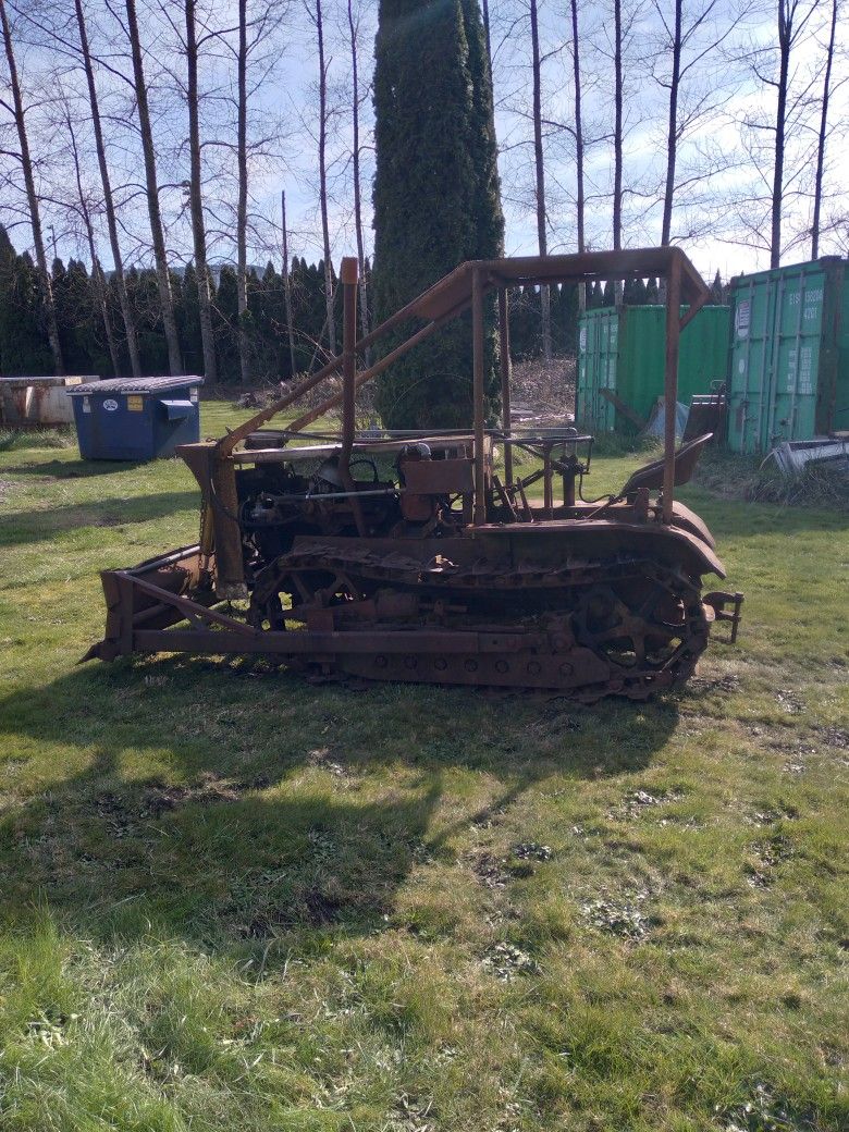 1926 CLETRAC DOZER
