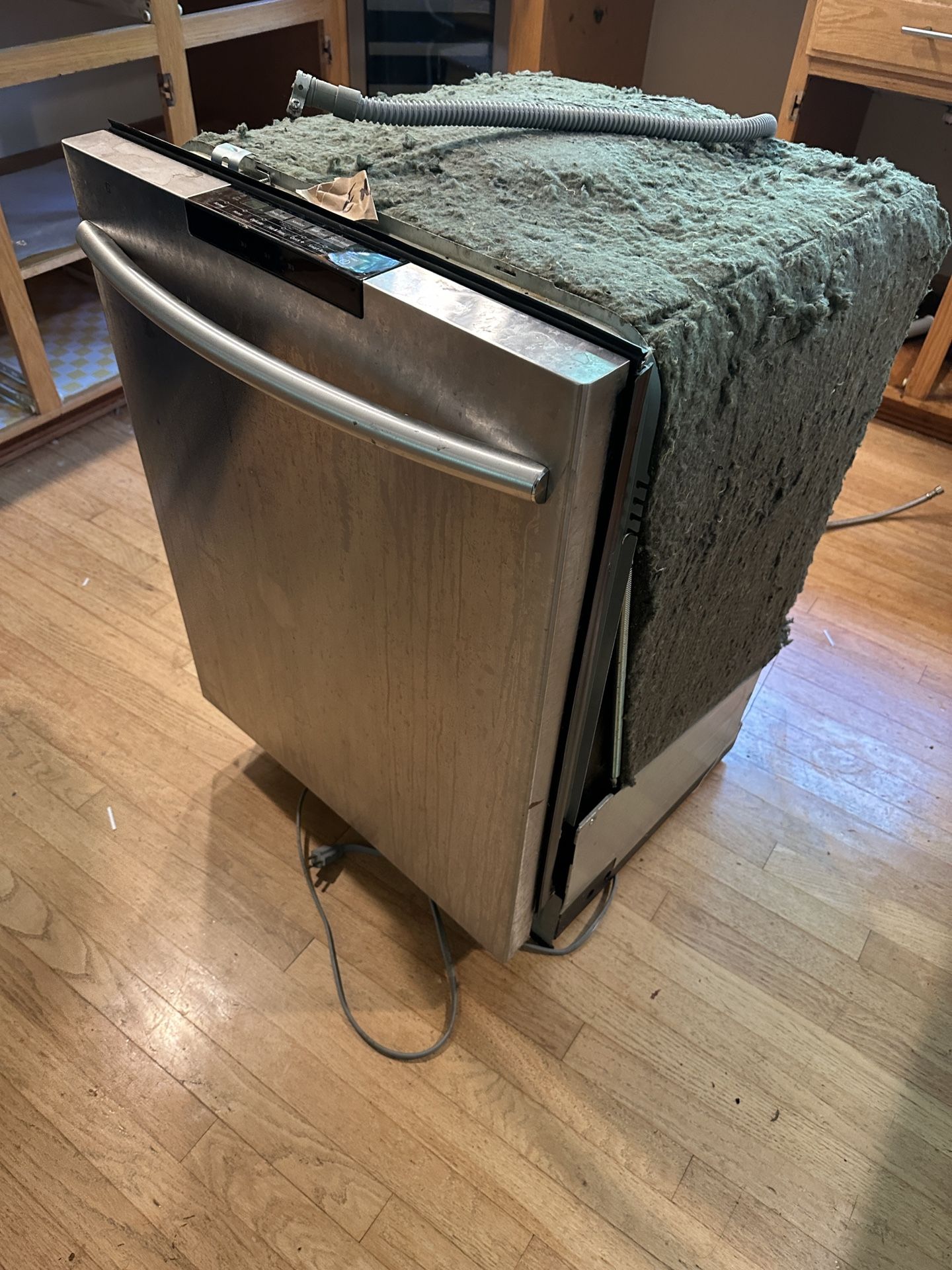Fridge Not Available. Wall Oven And Dishwasher