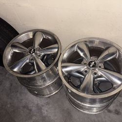 4 Mustang Wheels Off 07 Mustang GT With TPMS Sensor(18x8.5)