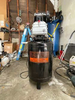 Central Pneumatic 21 Gallon Air Compressor