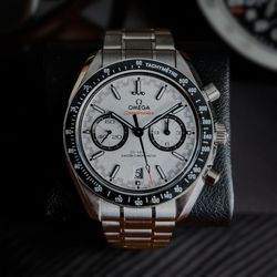 Omega Speedmaster Panda