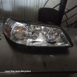 2003-2004 Lincoln Town Car Passenger Headlight