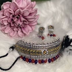 Beautiful Choker Necklace 