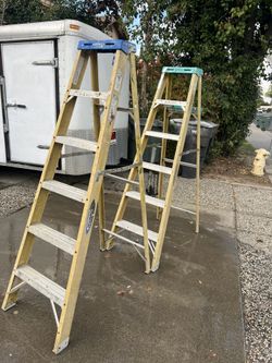 Ladders 🪜 Two  Ladders $30 Each