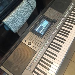 Yamaha PSR S770 Keyboard 