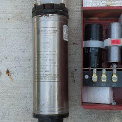Red jacket submersible well pump