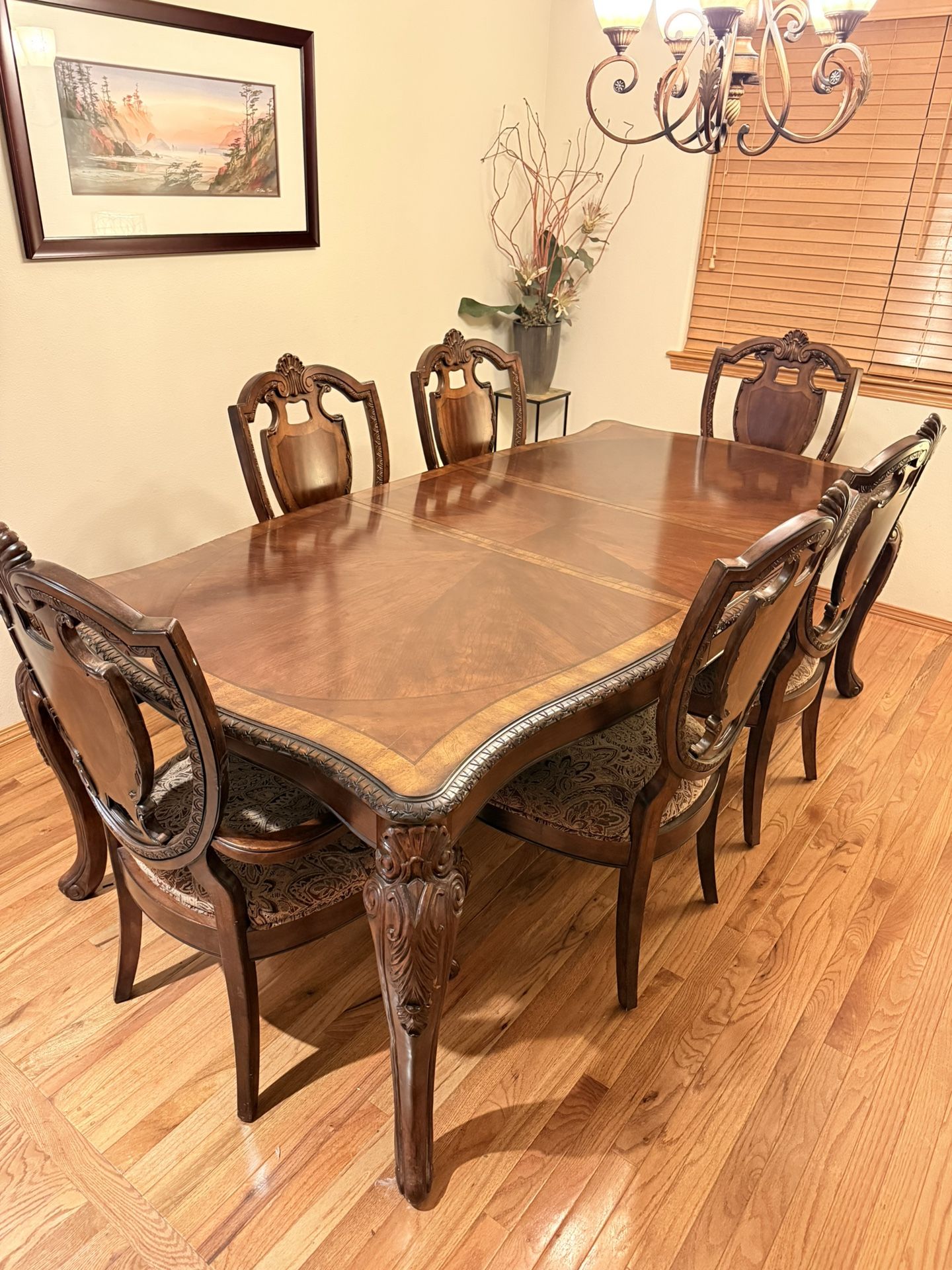 Victorian Style Dining Table Set 7 Pieces 
